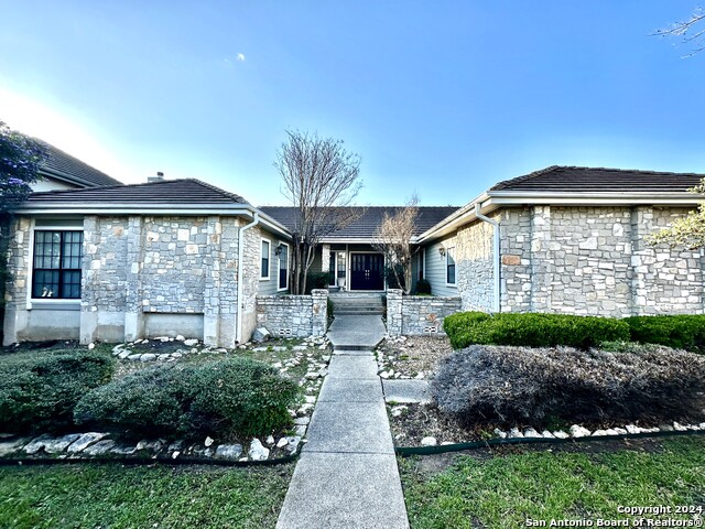 15931 Mission Ridge Property Photo 1