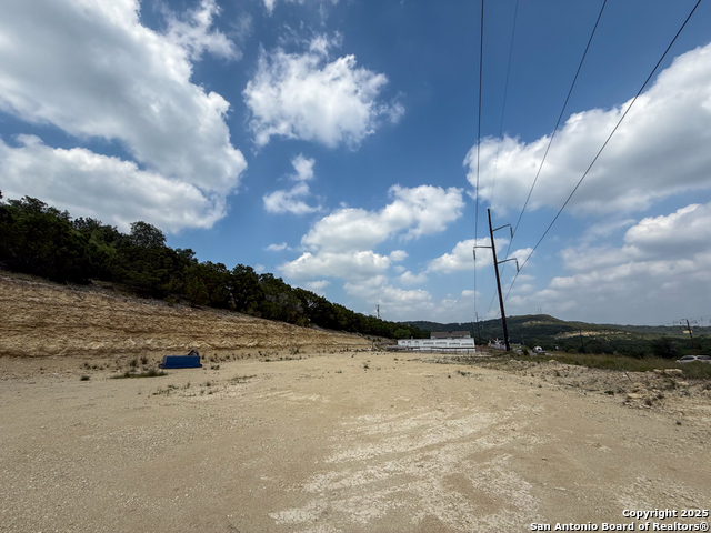 687 Valley Haven Property Photo 6