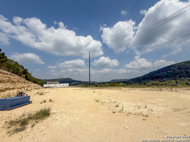 687 Valley Haven Property Photo 8