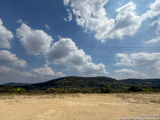 687 Valley Haven Property Photo 10