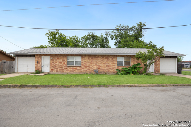 802 Durr Property Photo 1