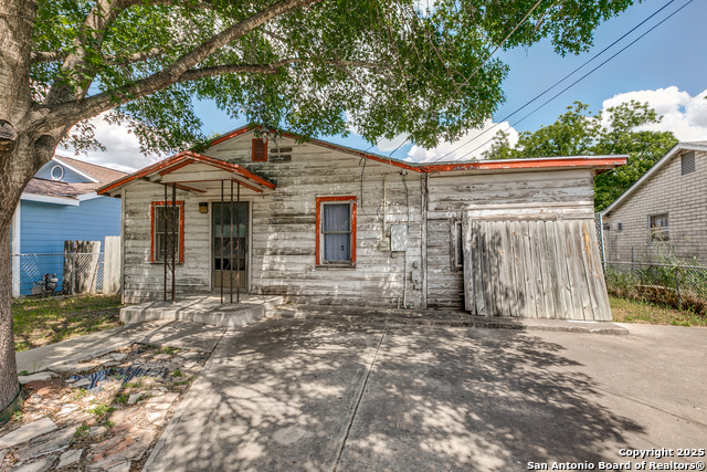 1218 Kyle St Property Photo
