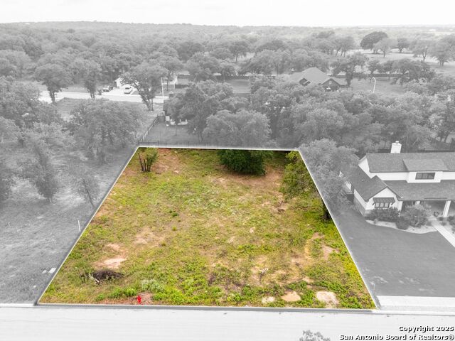 116 LAUREL HEIGHTS Property Photo 1