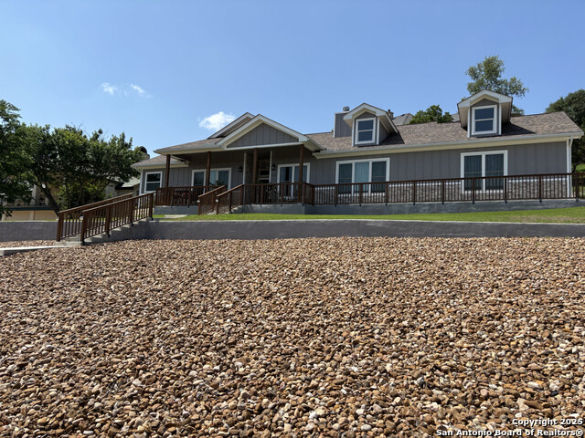 507 Winged Foot Property Photo 1