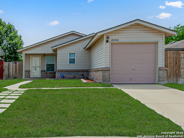 10202 Misty Plain Property Photo 1