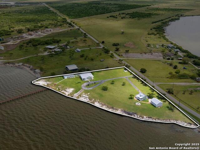 620 Egery Island Rd Property Photo