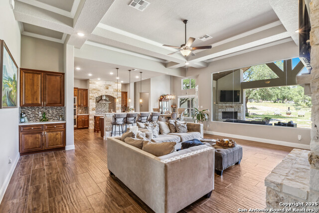 2319 Cascada Property Photo 1