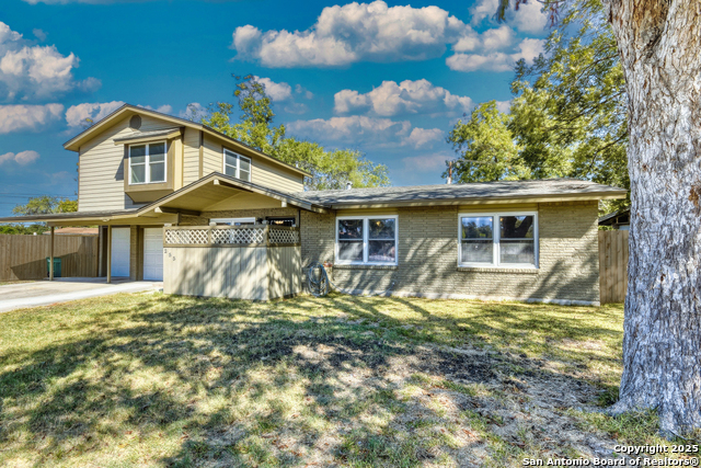 255 Gilbert Lane Property Photo 1
