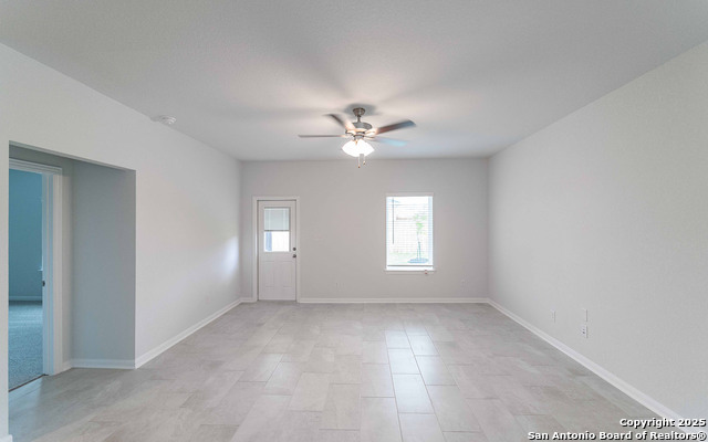 6726 Velma Path Property Photo 4