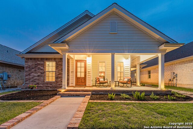 1459 Janets Property Photo 1