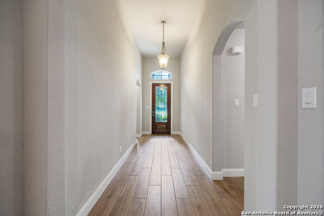 5847 Sweetwater Way Property Photo 4