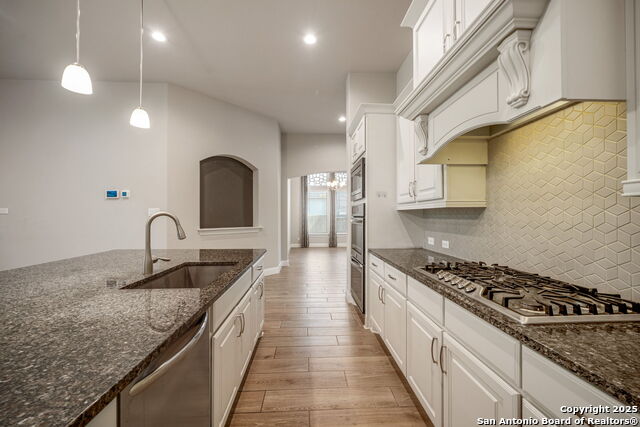 5847 Sweetwater Way Property Photo 16