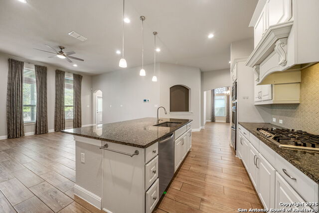 5847 Sweetwater Way Property Photo 17