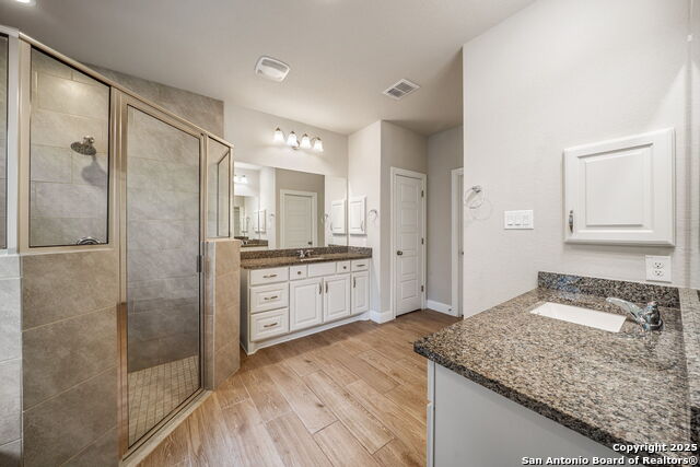 5847 Sweetwater Way Property Photo 22