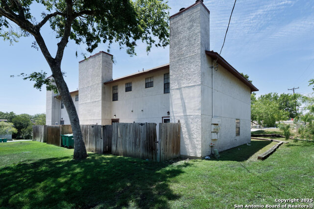 554 Dukeway Property Photo 4