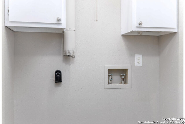 554 Dukeway Property Photo 12