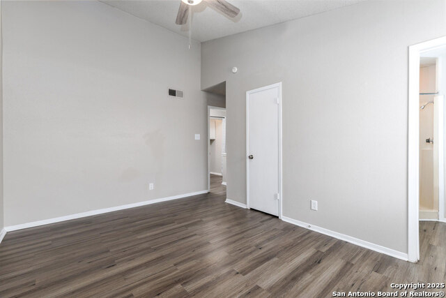 554 Dukeway Property Photo 17