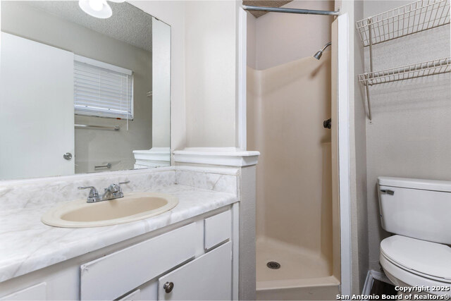 554 Dukeway Property Photo 18