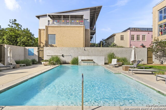 1115 S Alamo St Property Photo 1