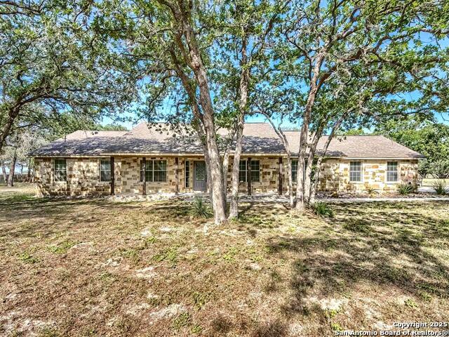 108 Buttermilk Cir Property Photo
