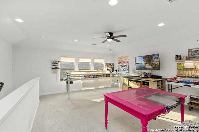 1527 Balcones Fault Property Photo 23