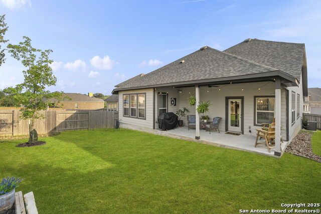 1527 Balcones Fault Property Photo 25