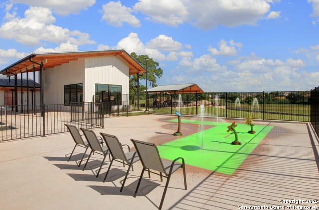 1527 Balcones Fault Property Photo 32