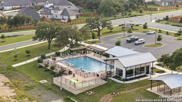 1527 Balcones Fault Property Photo 36