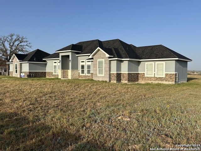 108 Estates Dr Property Photo 1