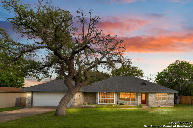 104 Holly Hill Property Photo 1