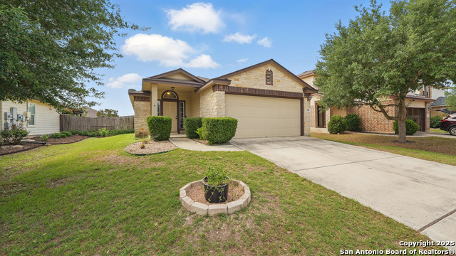 760 Guna Property Photo 1