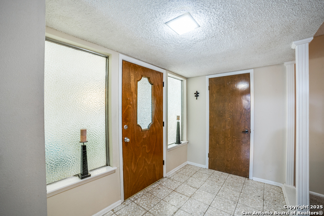 10931 Whisper Valley Property Photo 4