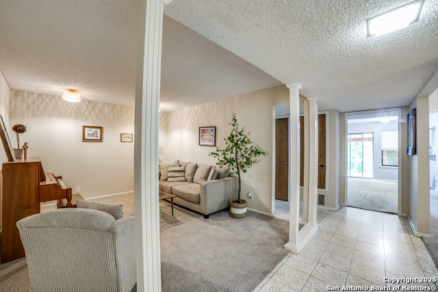 10931 Whisper Valley Property Photo 6