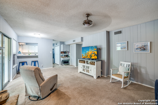 10931 Whisper Valley Property Photo 14