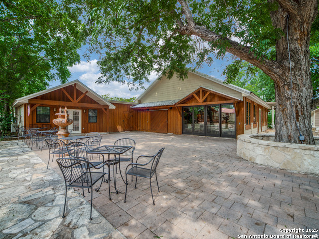 331 Fifth Street Property Photo 4