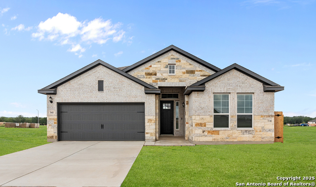 341 Mountain Oak Property Photo 1