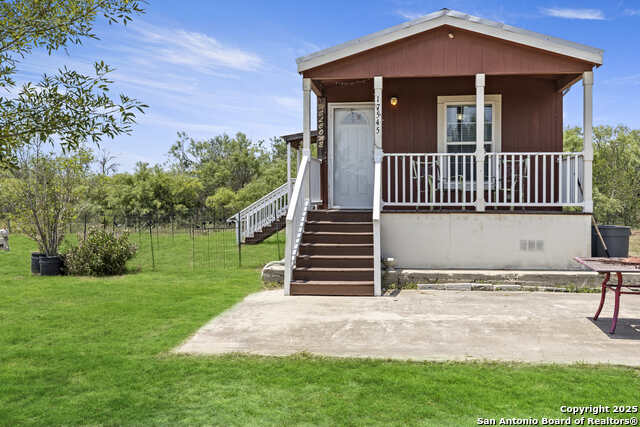 17545 Fargoer Way Property Photo