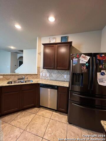 1227 Stable Glen Property Photo 5