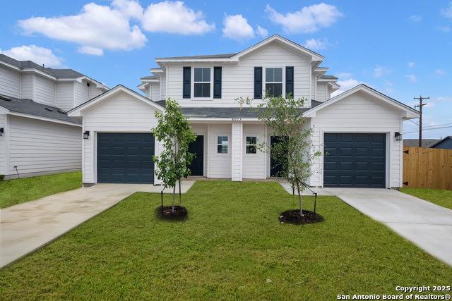 8614 Valentina Property Photo 1