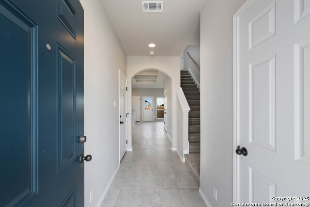 8627 Valentina Property Photo 2