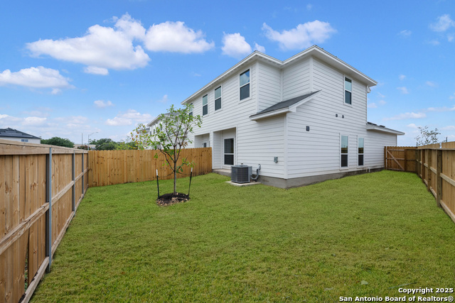 8627 Valentina Property Photo 21