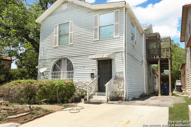 311 W Malone Ave Property Photo 1