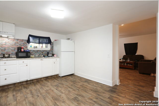 311 W Malone Ave Property Photo 6