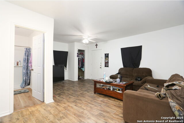 311 W Malone Ave Property Photo 8