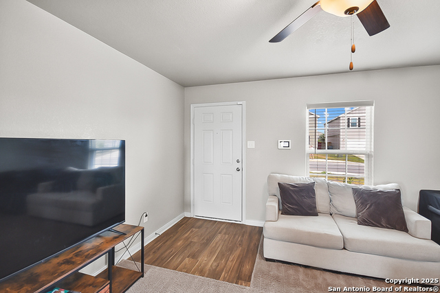 11860 Davalos Ln Property Photo 5