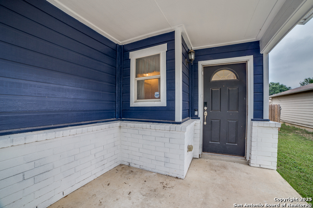 9843 Barhill Bay Property Photo 2