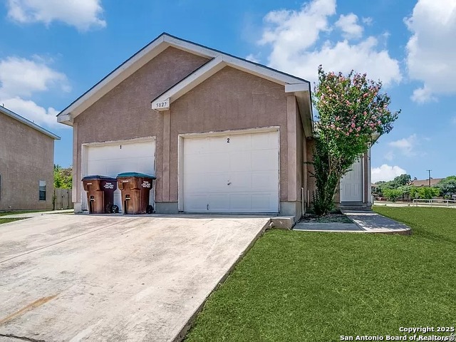 5827 Golf Property Photo 3