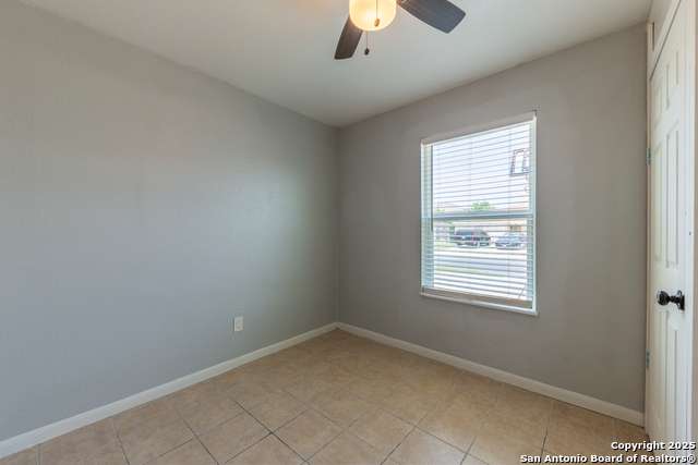 7642 Oak Chase Property Photo 2