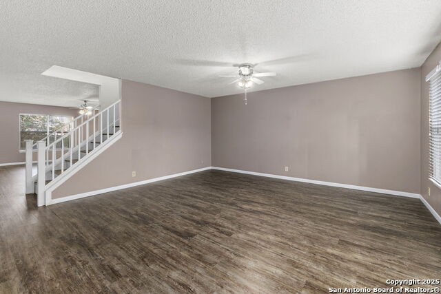 8131 Talkenhorn Property Photo 4