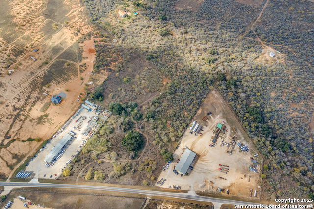 000 Fm 1784 Property Photo 1